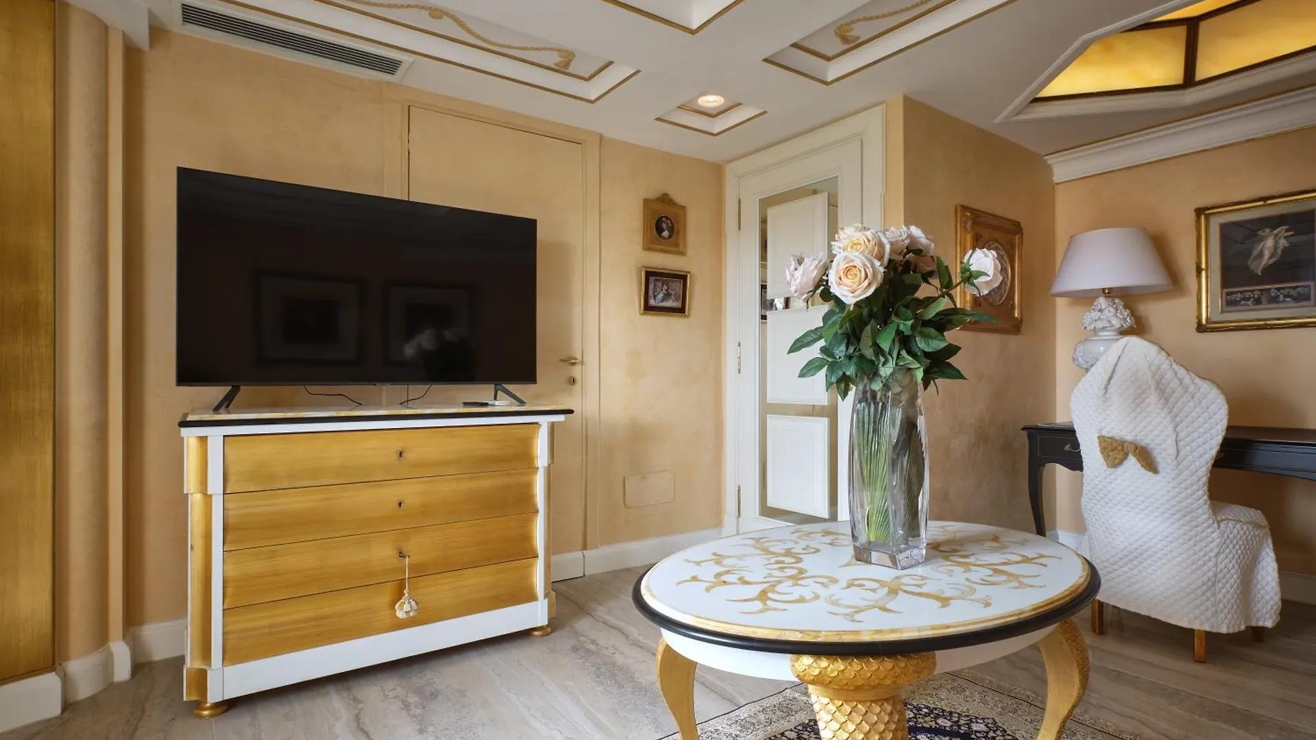 The Capitoline Penthouse Apartment Rome